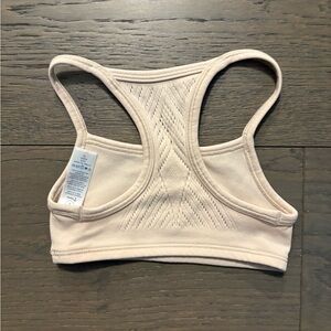 Ivivva by Lululemon beige sports bra sz 6 brand new